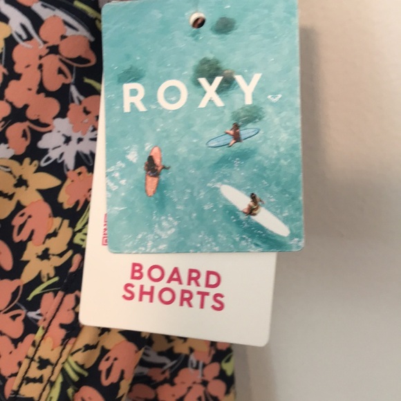 NEW ROXY ENDLESS SUMMER BOARD SHORTS - Picture 6 of 8
